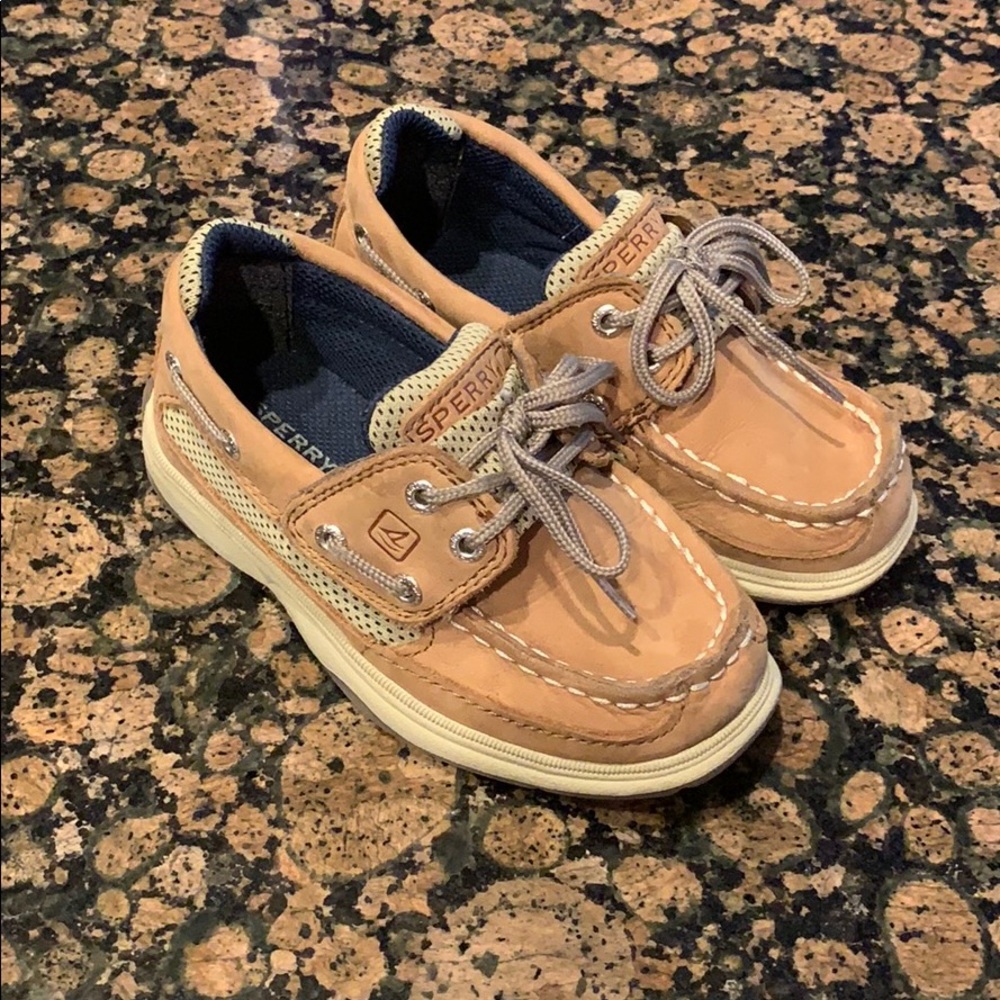 Toddler Sperry’s